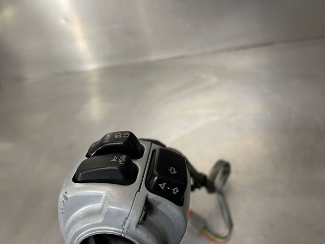 Hovedbilde Harley Davidson V-Rod 2003 Bryterpanel venstre