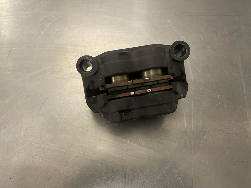 Honda Africa Twin CRF 1100 2021 Bresecaliper foran høyre