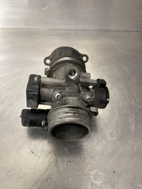 Hovedbilde BMW F650 CS 2002 Gasspjeld med innsug