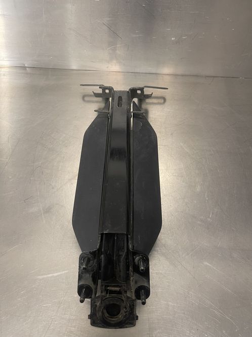 Hovedbilde Yamaha MT125 2020-2025 Skiltholder brakett