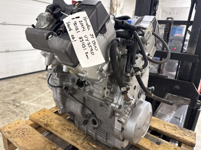 Hovedbilde Honda ST1300 2004 Motor