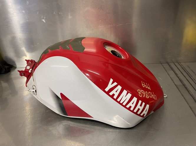 Hovedbilde Yamaha R6 1999 Bensintank 