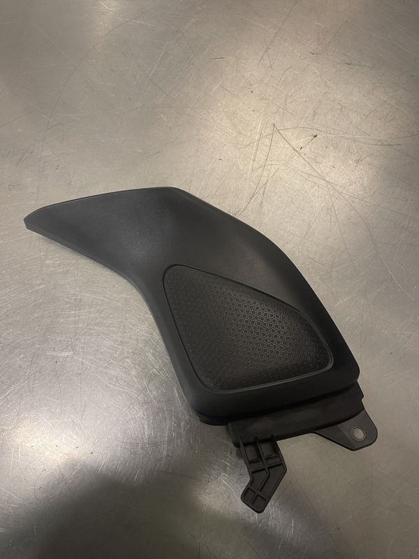 Yamaha MT125 2020-2025 Kåpe venstre