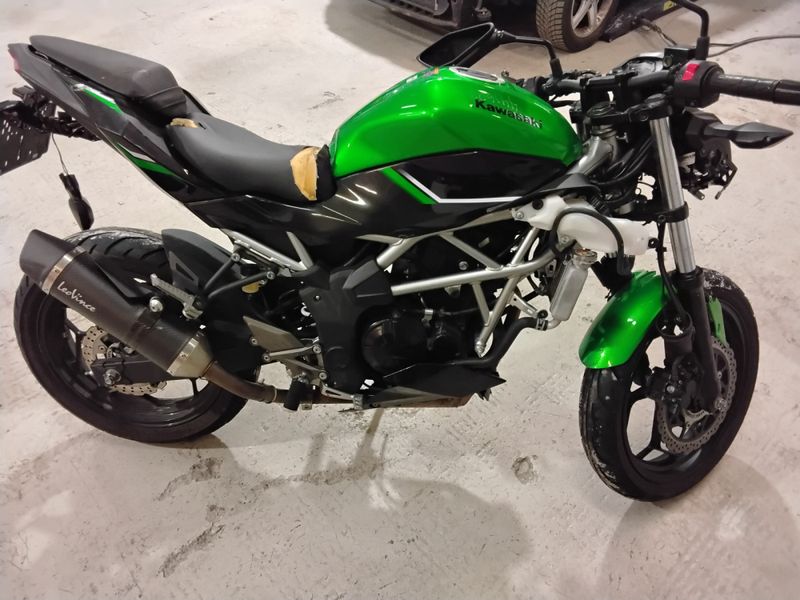 Kawasaki Z125 2021