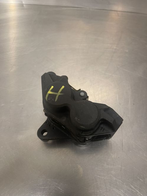Hovedbilde Yamaha MT 07 2016 Bremsecaliper foran høyre