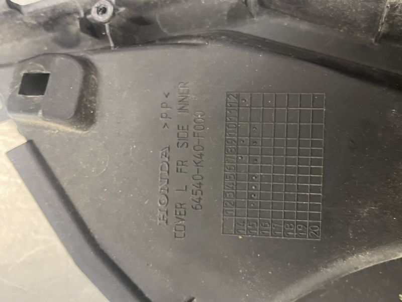 Honda FORZA NSS 125 2017 Kåpe indre venstre
