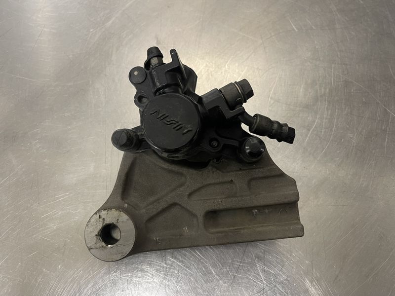 Honda CBR 125 2012 Bremsecaliper bak 