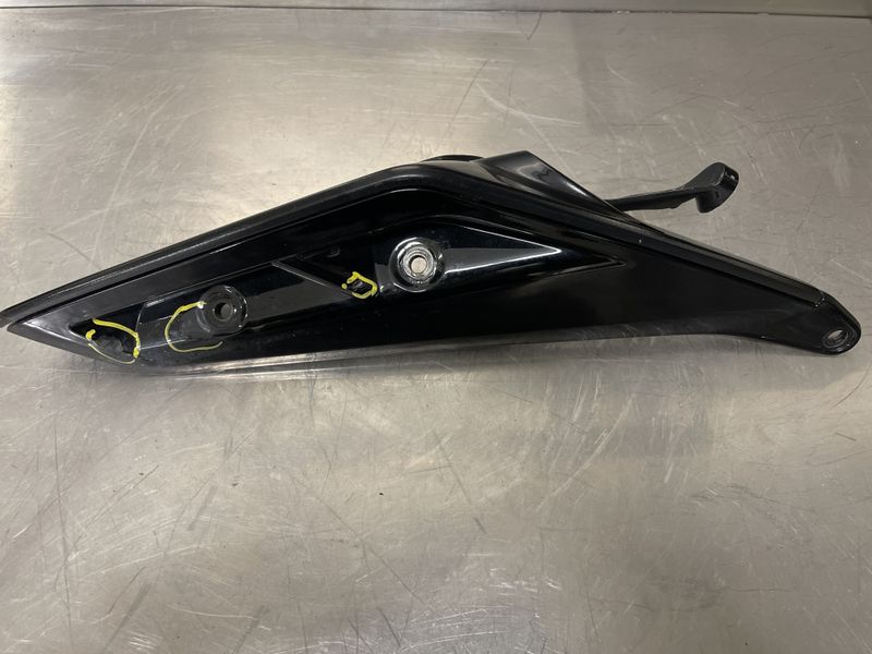 KTM Duke 125 2020 Bak kåpe høyre