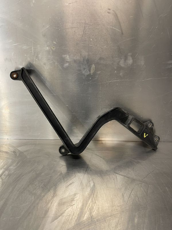 BMW K100 Bagasjeboks holder venstre