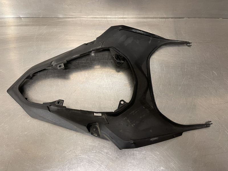 Kawasaki Z125 2021 Deksel bakre sal