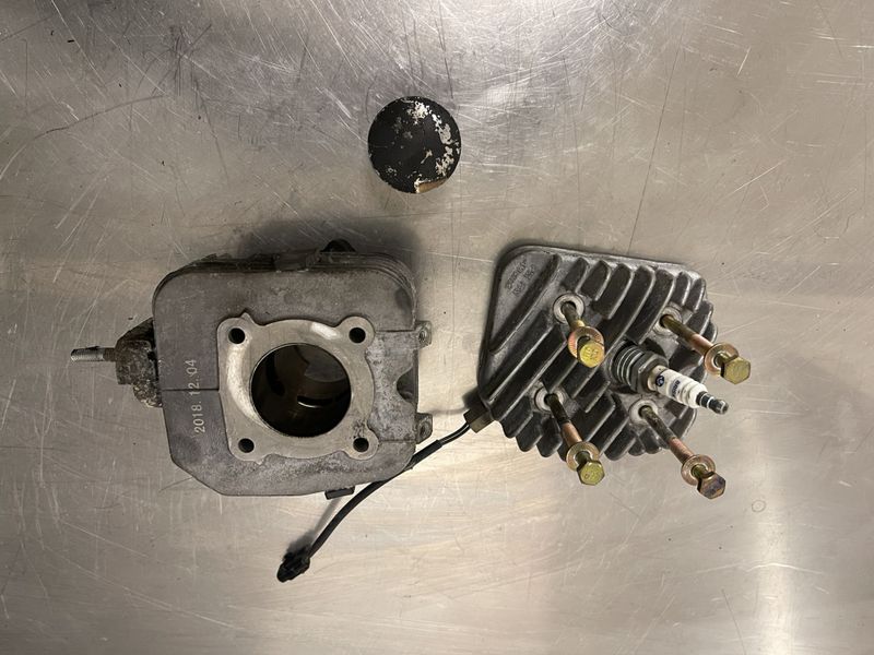 Peugeot Speedfight 4 2T Sylinder sett