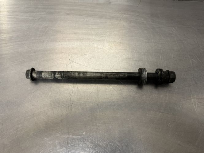 Hovedbilde Triumph Bonneville T100 2006 Hjulaksel bak