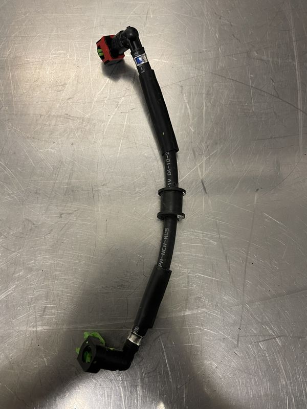 Yamaha MT125 2020-2025 Bensinslange 