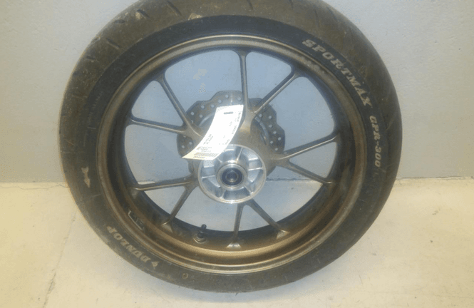 Hovedbilde Honda CB125R 2023 Bakhjul 