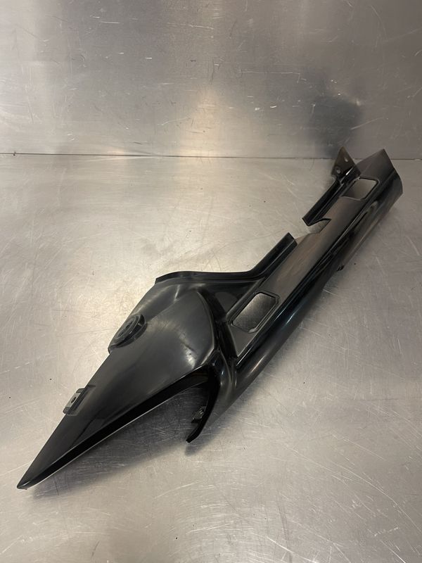 Yamaha FJR 1300 2009 Kåpe bakre høyre