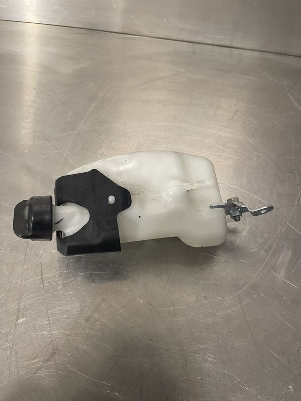 Honda CB 650RA 2020 Ekspansjonstank 