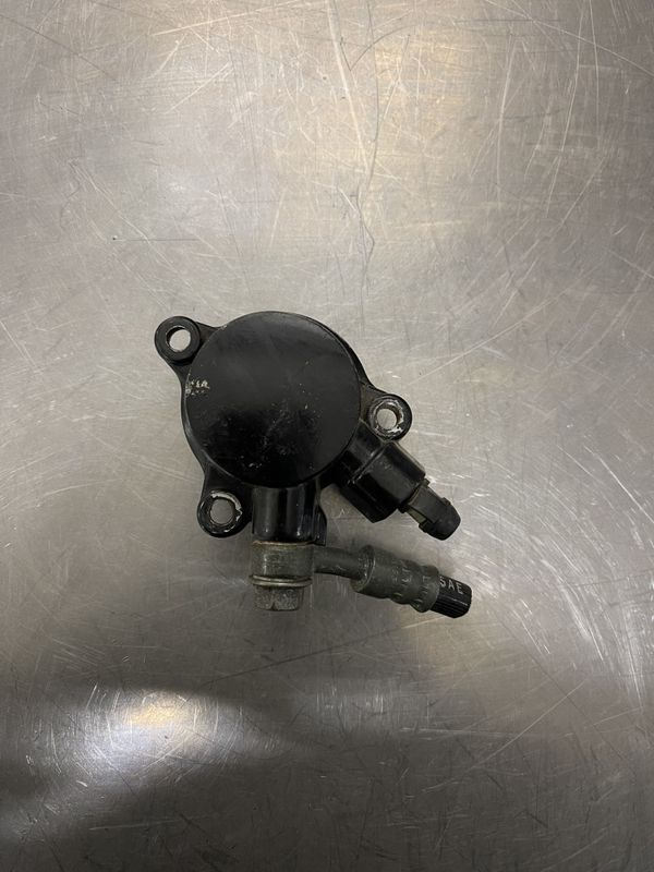 Yamaha YZF R1000 1997 Clutch slave sylinder 