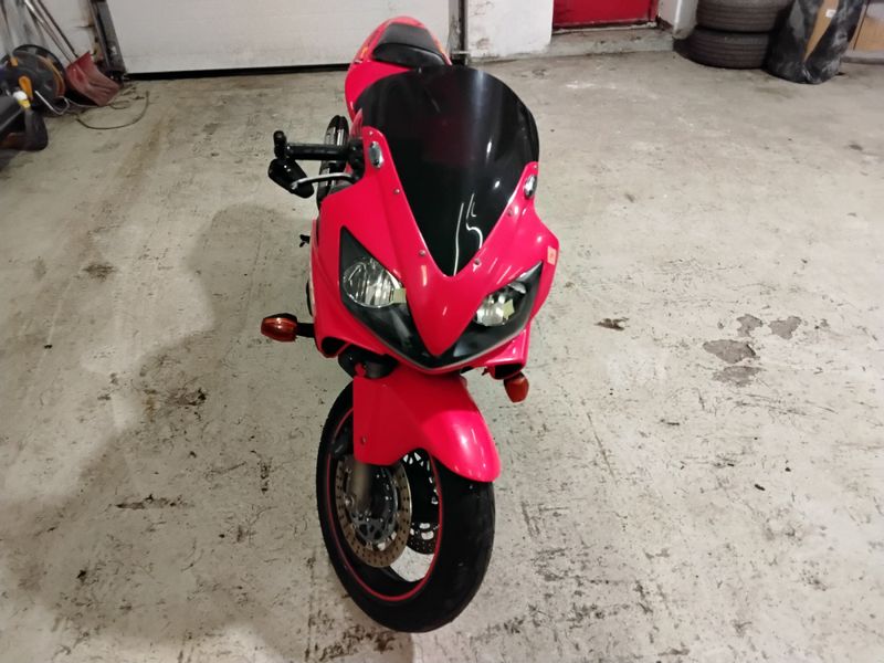 Honda CBR 600 F4 2004