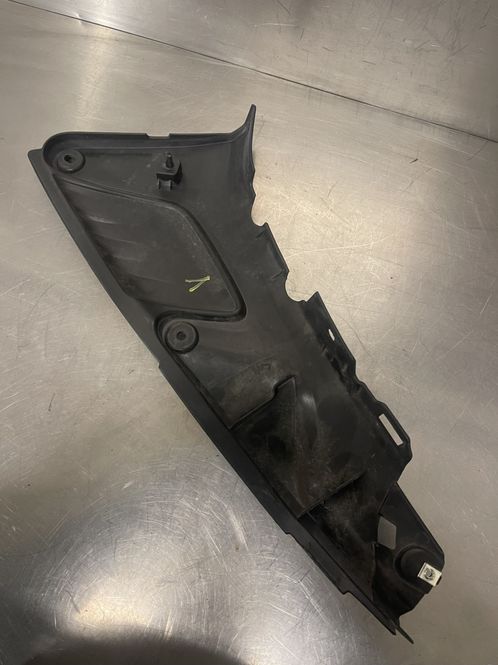 Hovedbilde Yamaha MT125 2020-2025 Kåpe venstre under sal 