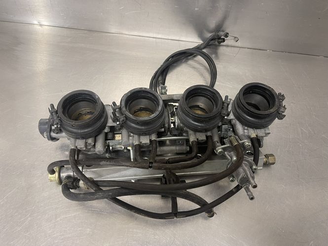 Hovedbilde Honda CBR 1100XX 2000 Gasspjeld