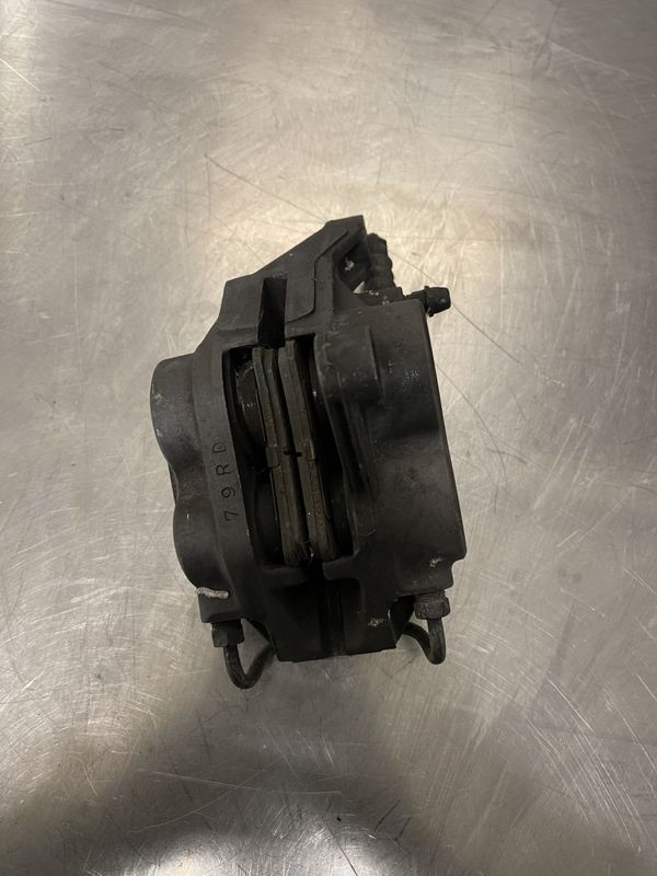 Yamaha YZF R1000 1997 Bremsecaliper foran venstre